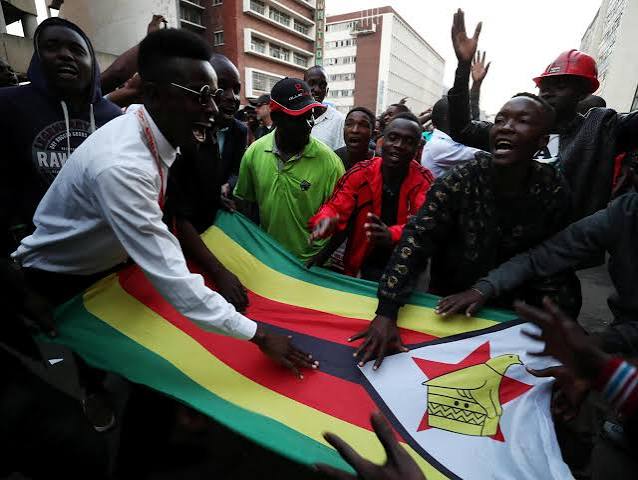 Majalisar Dokokin Zimbabwe Ta Amince da Tsawaita Wa'adin Shugaban Ƙasa Zuwa Shekara Bakwai